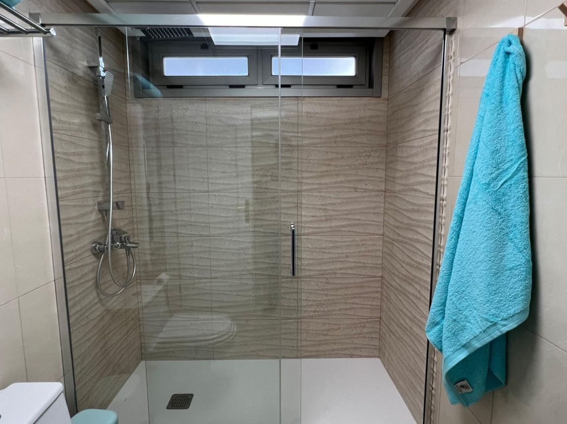  Impresionante apartamento Cala Villajoyosa urb. Coruña con garaje
