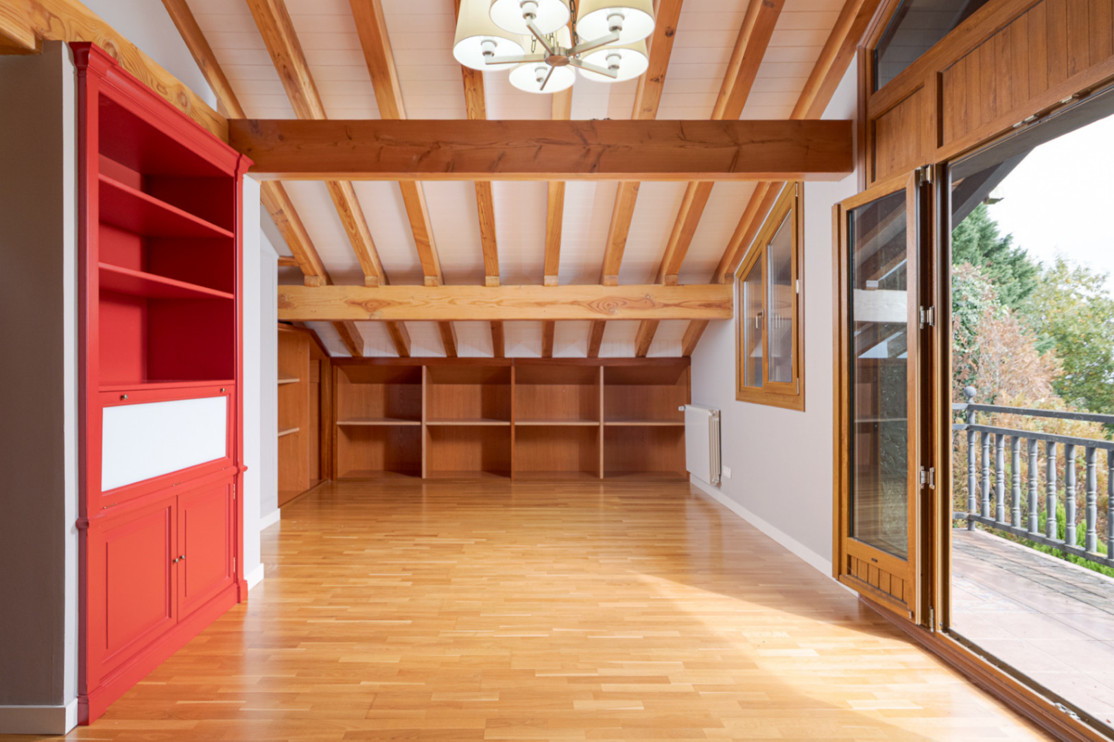 Exclusiva vivienda en Hondarribia, en la prestigiosa urbanización al pie del Jaizkibel