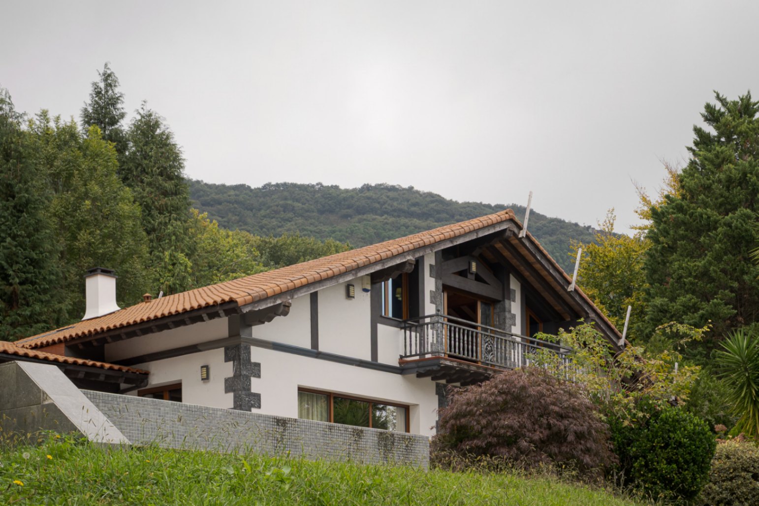 Exclusiva vivienda en Hondarribia, en la prestigiosa urbanización al pie del Jaizkibel