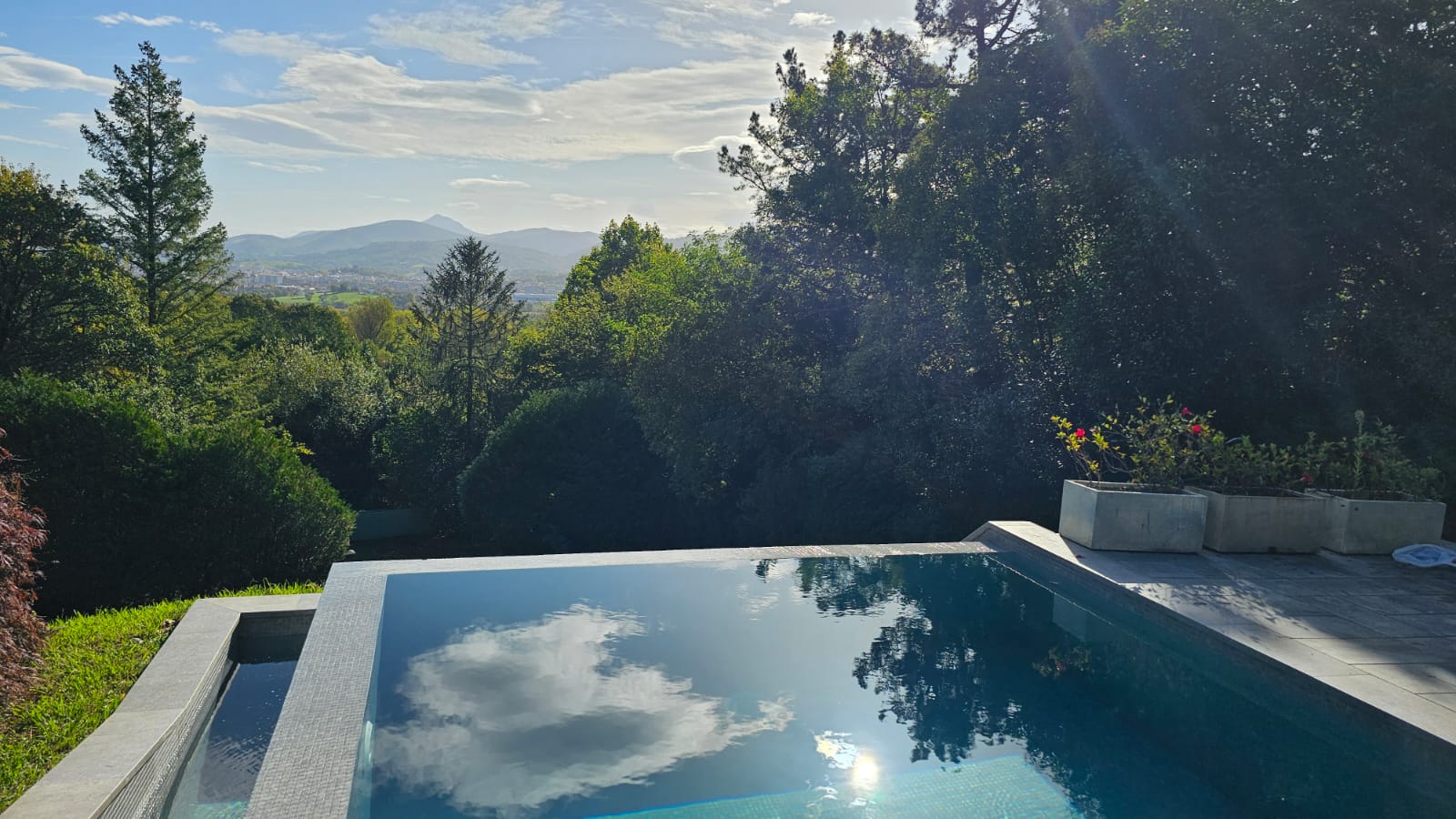 Exclusiva vivienda en Hondarribia, en la prestigiosa urbanización al pie del Jaizkibel