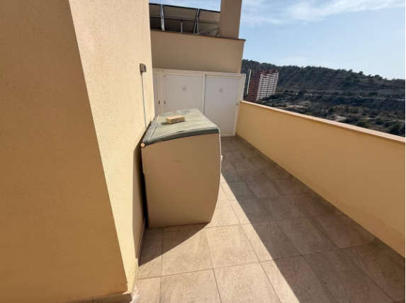 Dúplex en Cala de Villajoyosa.