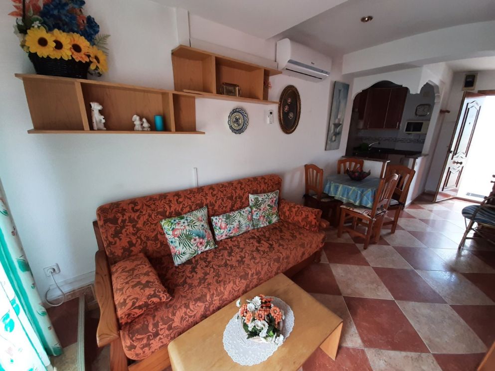 Con licencia turística (dos apartamentos en uno): la opción ideal para invertir en primera línea de playa en Levante.