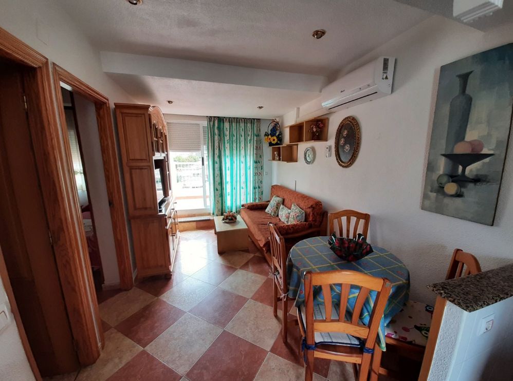 Con licencia turística (dos apartamentos en uno): la opción ideal para invertir en primera línea de playa en Levante.