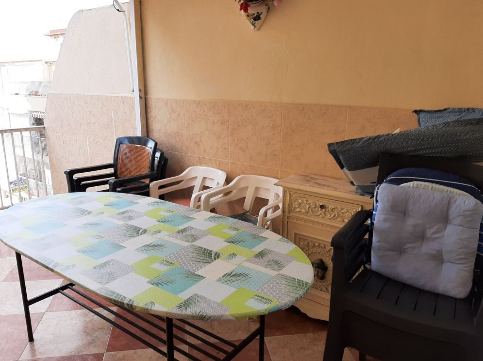 Con licencia turística (dos apartamentos en uno): la opción ideal para invertir en primera línea de playa en Levante.