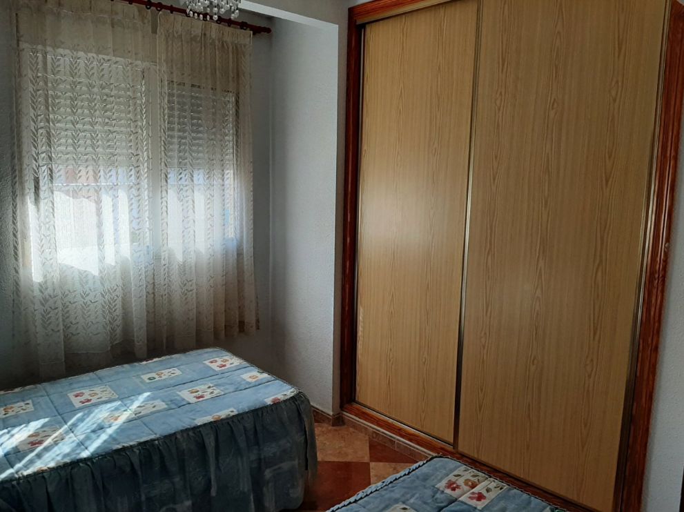 Con licencia turística (dos apartamentos en uno): la opción ideal para invertir en primera línea de playa en Levante.