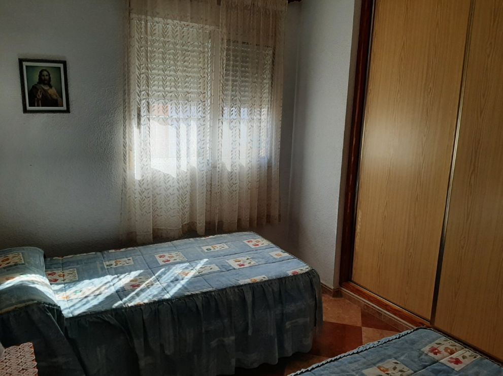 Con licencia turística (dos apartamentos en uno): la opción ideal para invertir en primera línea de playa en Levante.