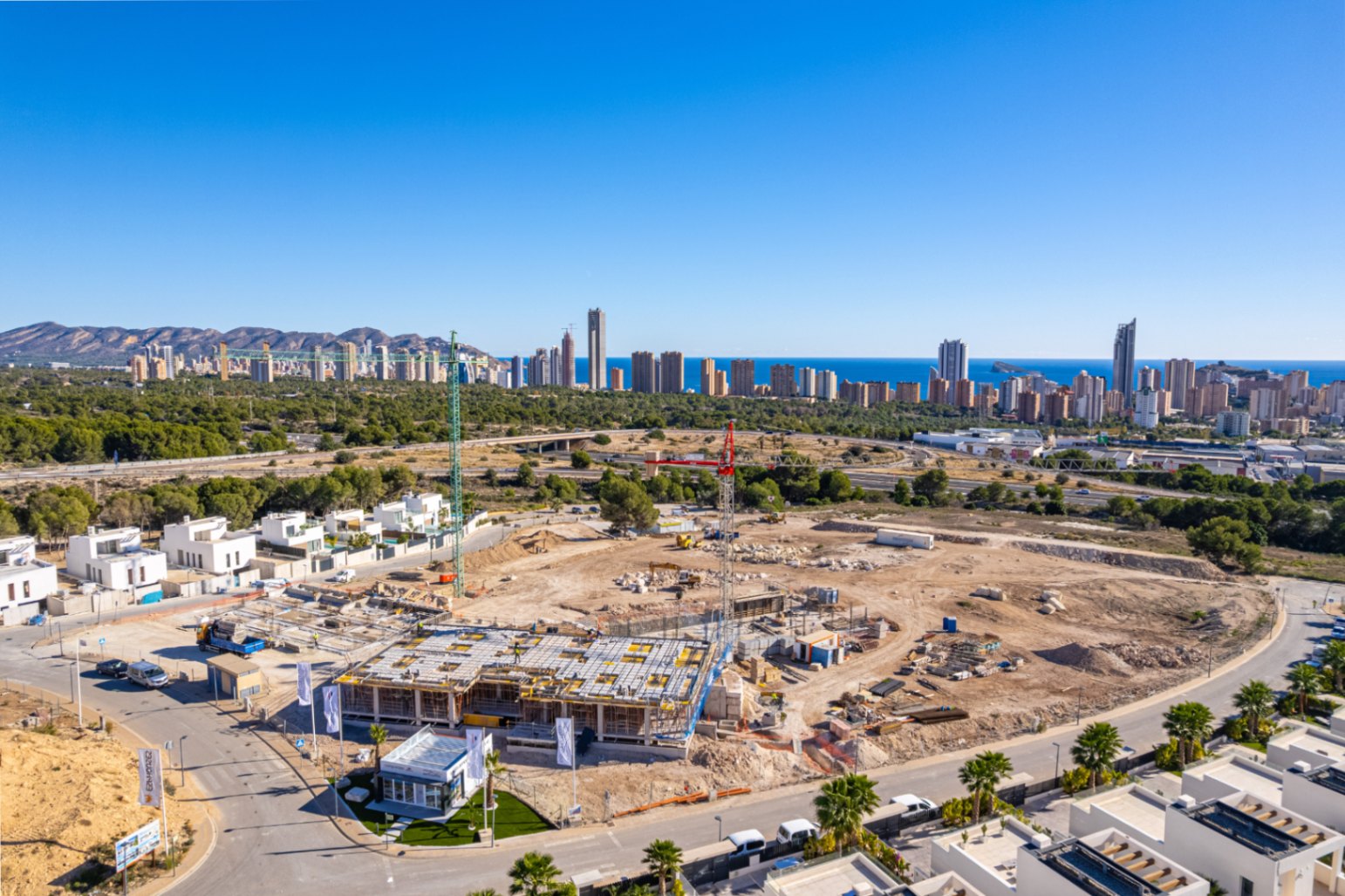 Piso nuevo en venta 2 habitaciones con piscina