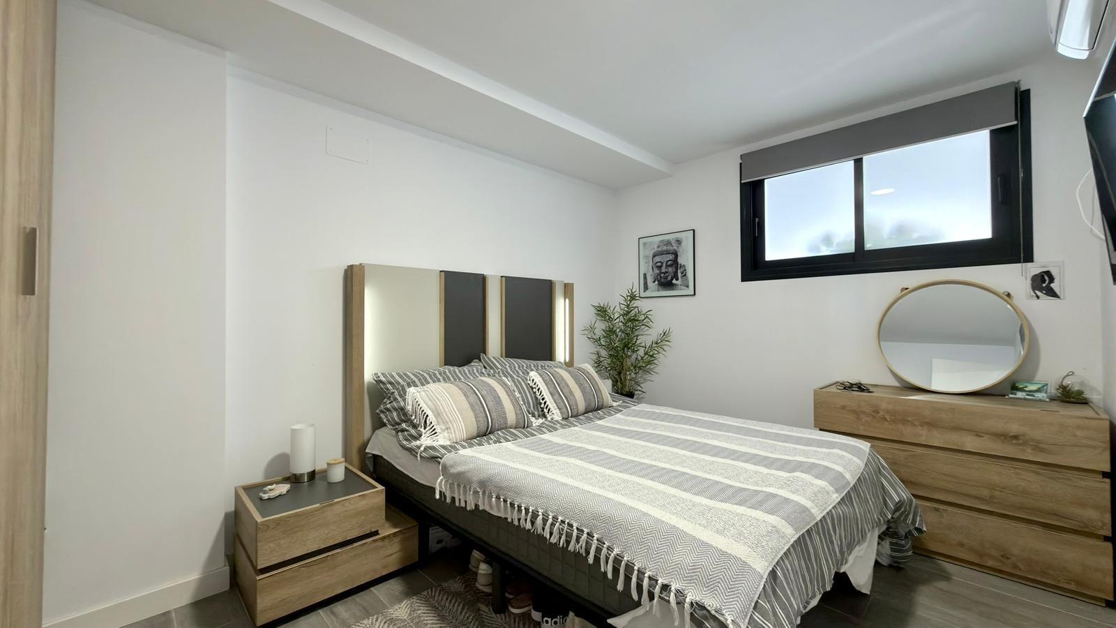 Dúplex en el pueblo de Camporosso: amplitud, vistas y un estilo de vida de lujo, Finestrat