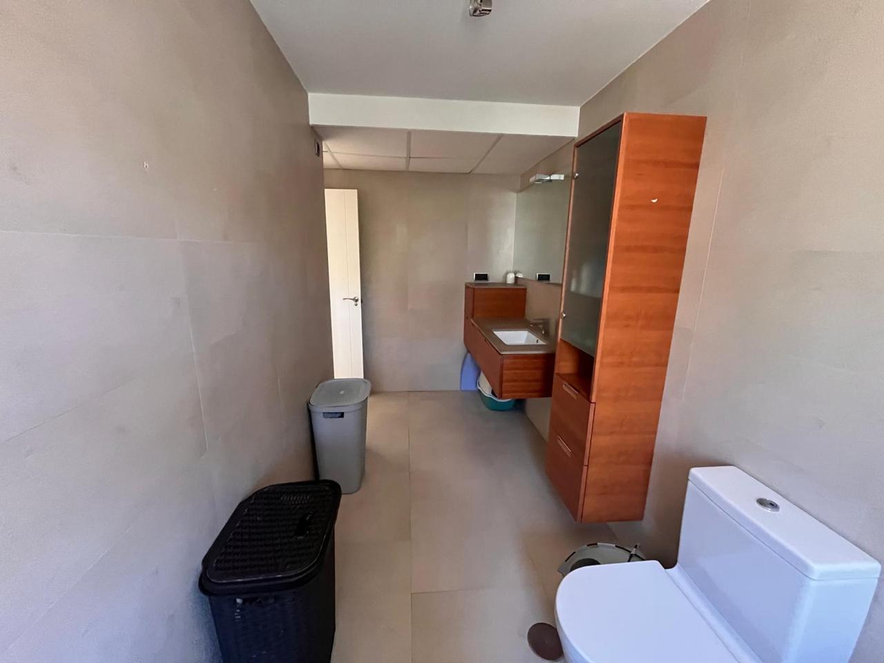 Spacious semi-detached single-family home with a pool in Alfaz del Pi.