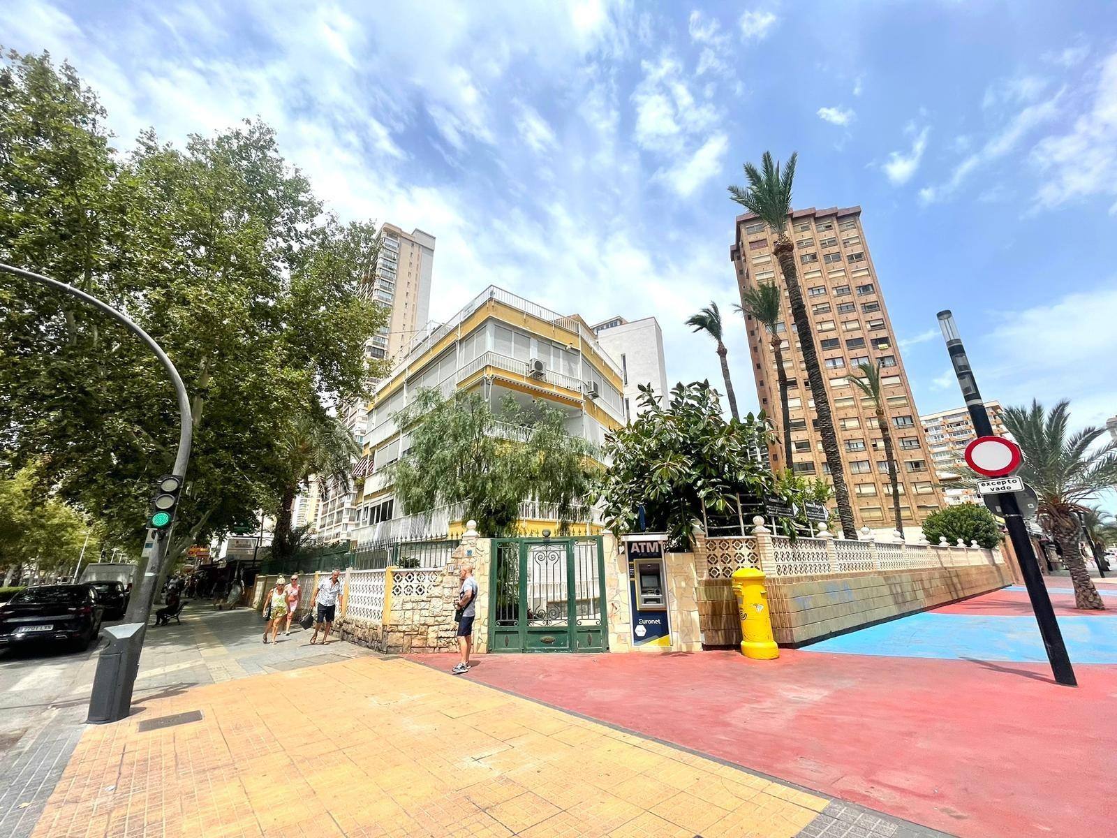PISO EN LA AVENIDA MEDITERRÁNEA