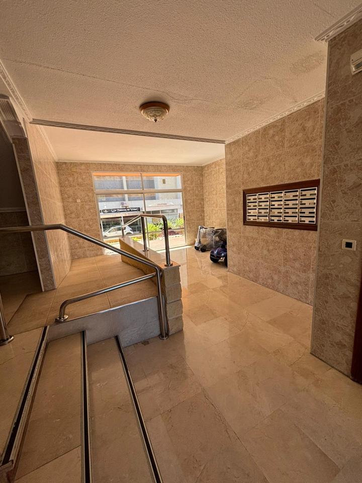 Piso en venta en Benidorm con parking privado.