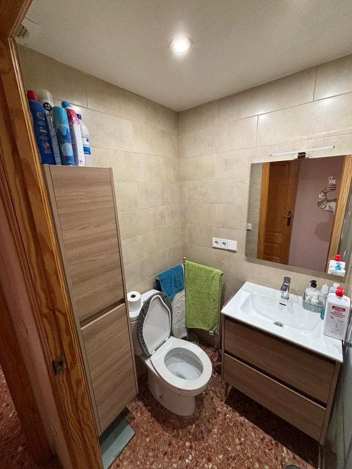 Piso en venta en Benidorm con parking privado.