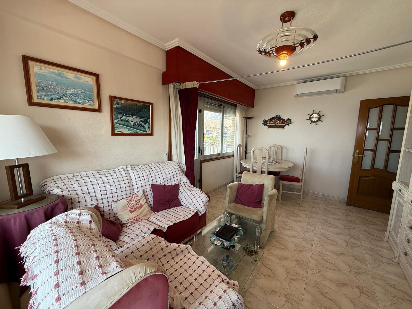 Apartments in Benidorm by the sea