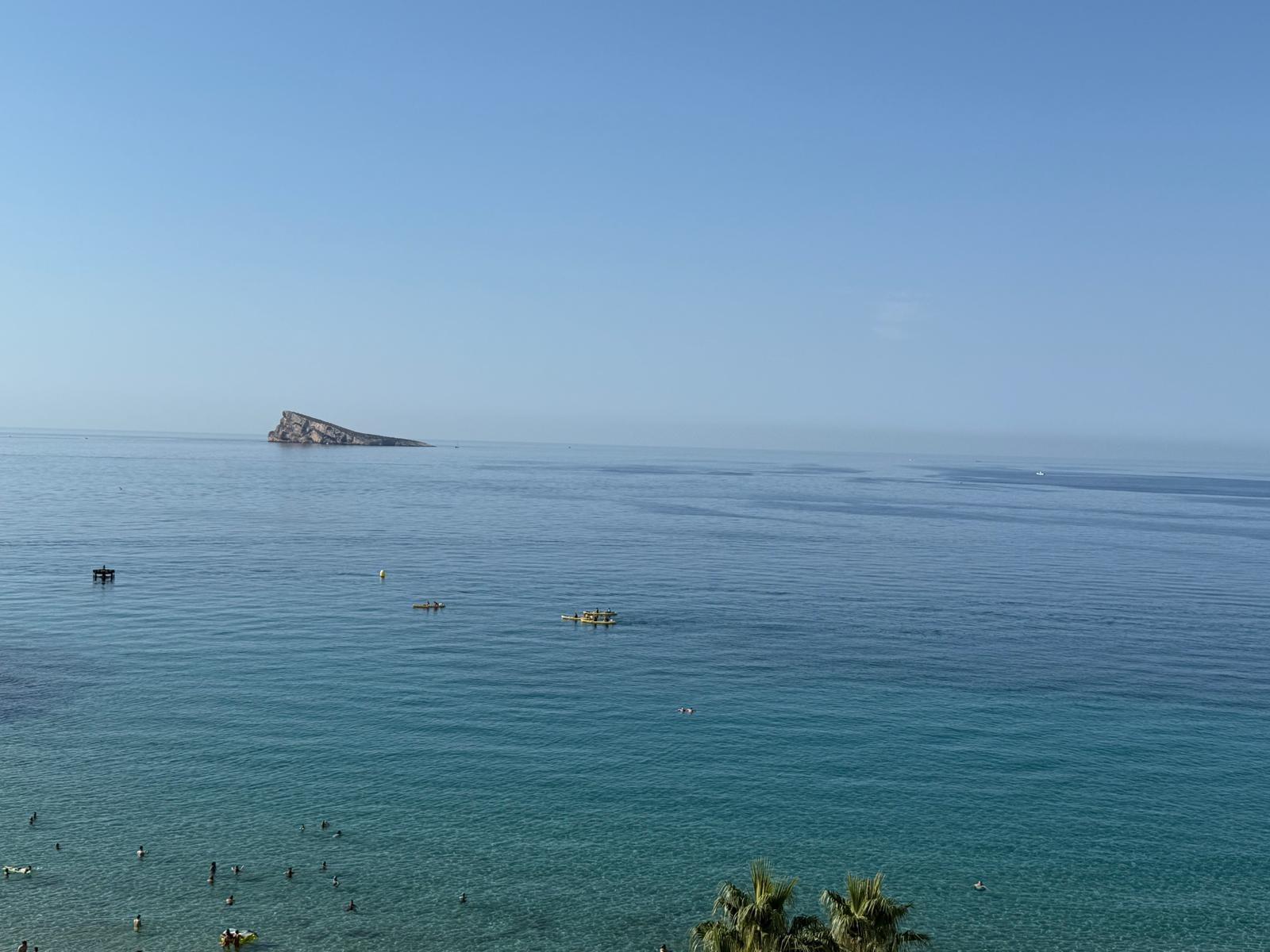 Apartments in Benidorm by the sea