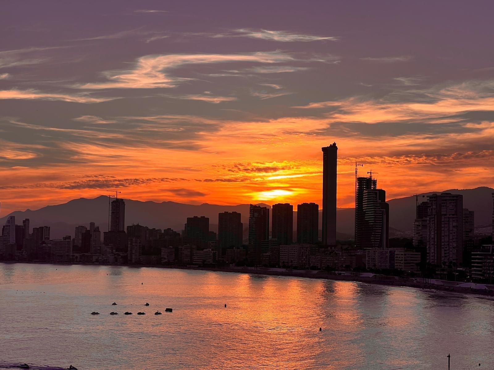 Apartments in Benidorm by the sea
