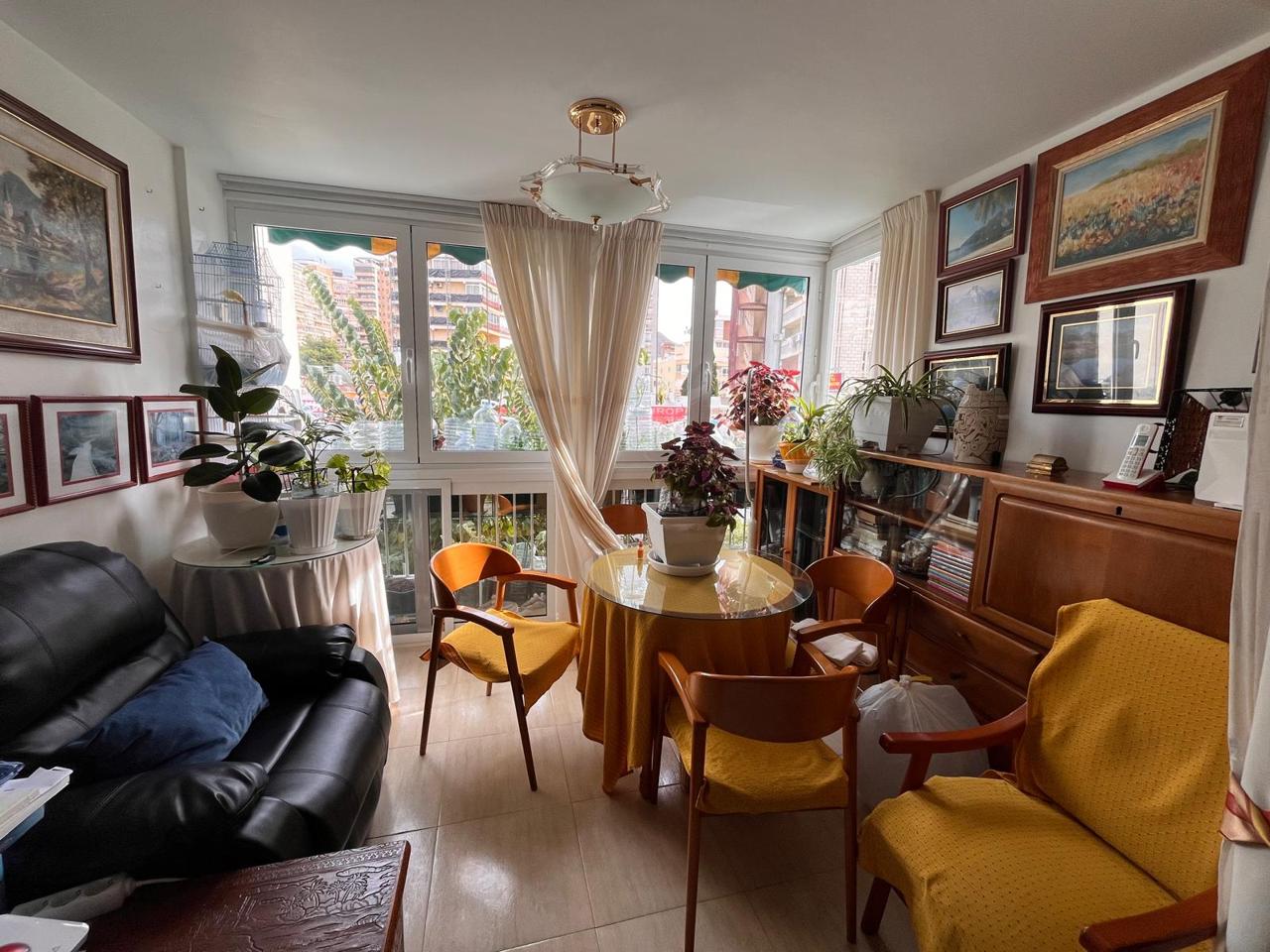 Piso en venta junto a la Playa de Levante – Benidorm