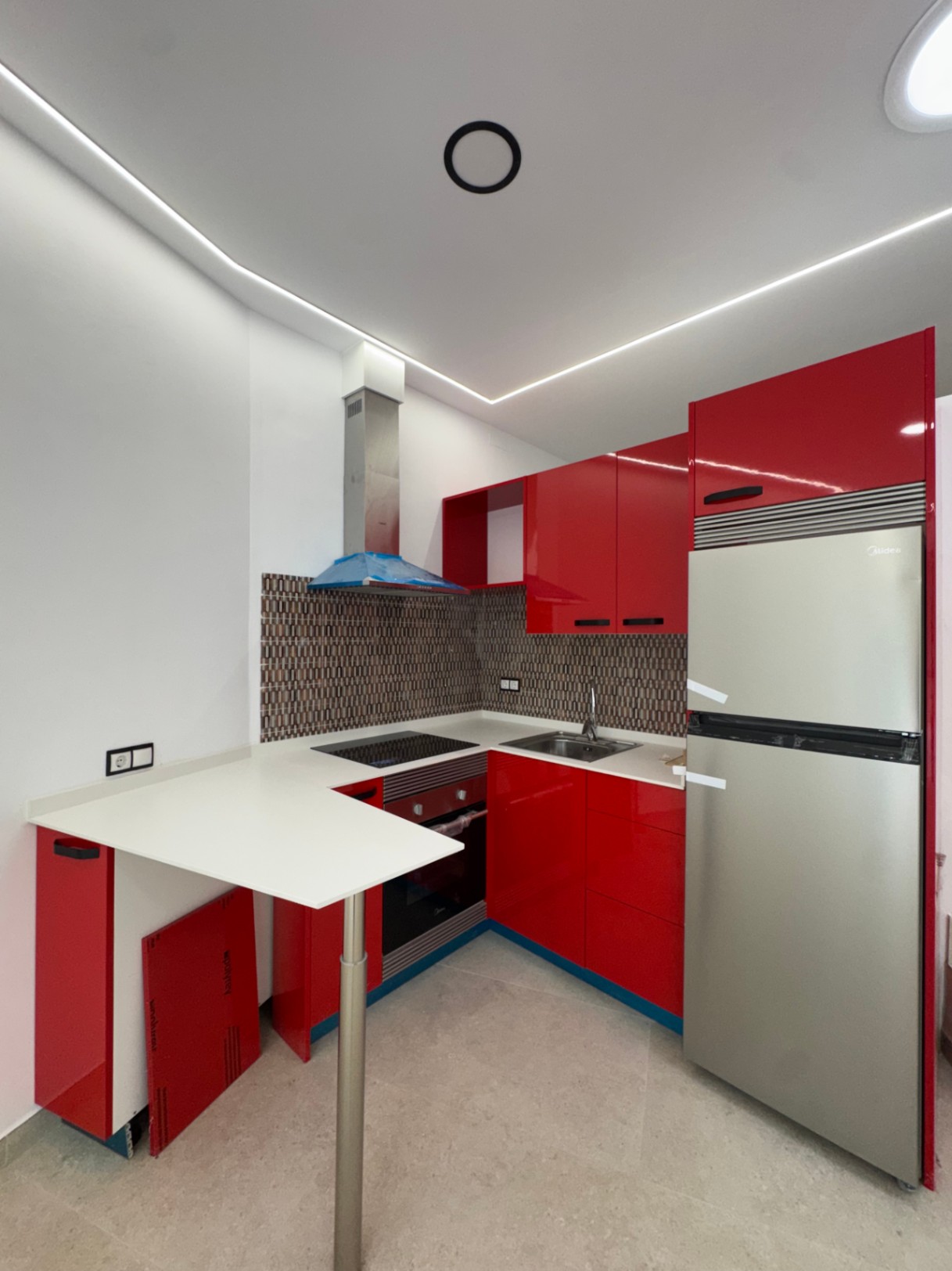 Et kompleks av 5 selvstendige lofts på Av. del Mediterráneo i Benidorm