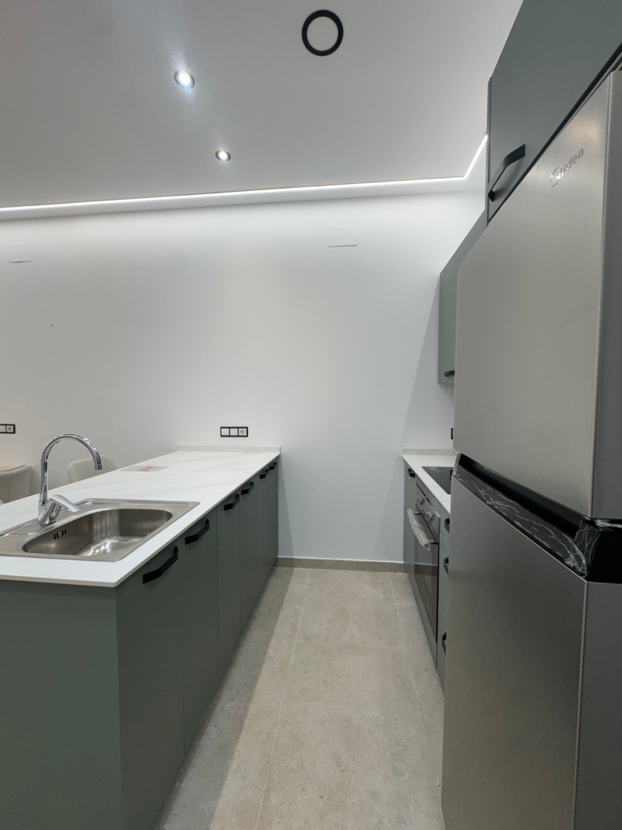 Et kompleks av 5 selvstendige lofts på Av. del Mediterráneo i Benidorm