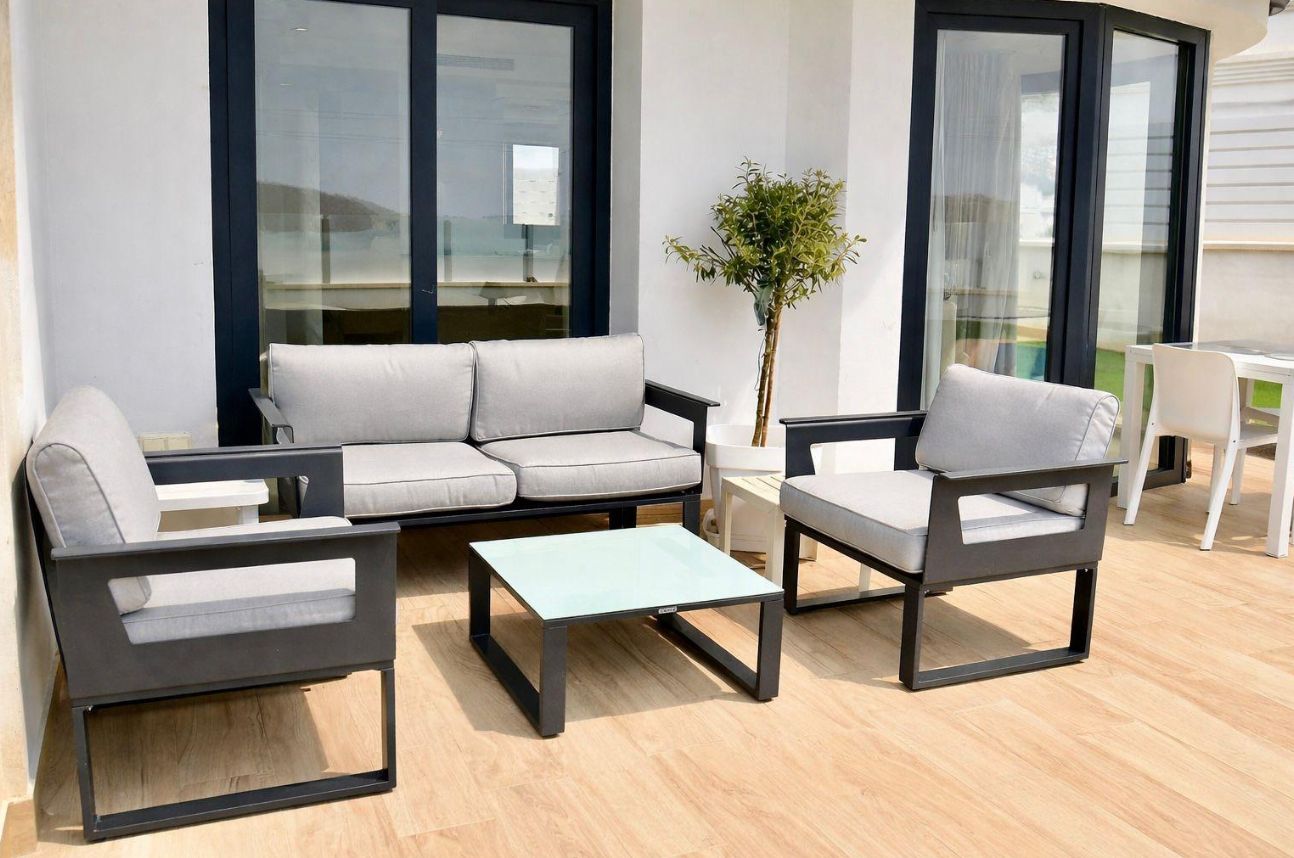 Villa para dos familias, situada en el prestigioso complejo residencial Panoramic Beach, en Finestrat