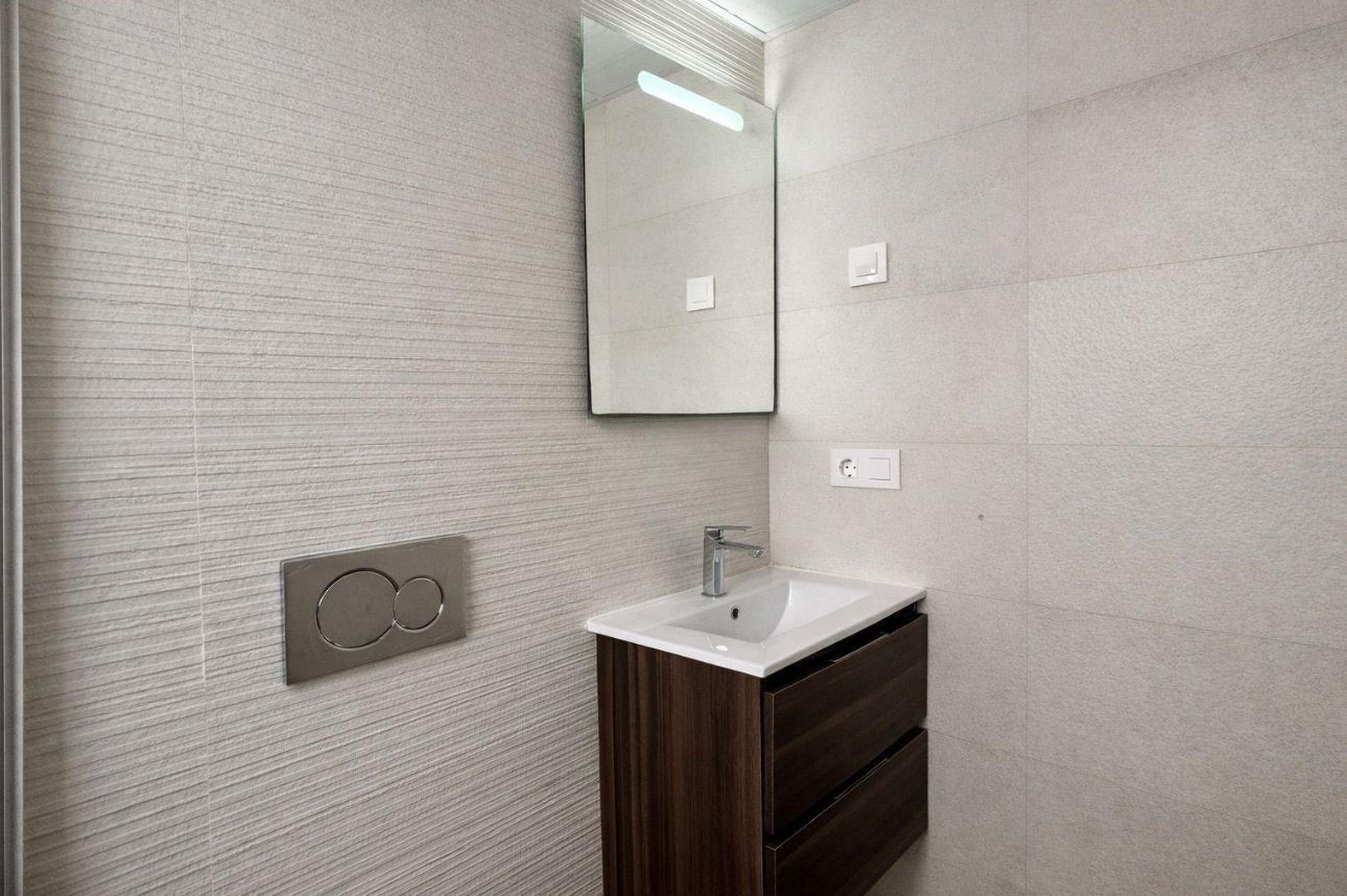Villa para dos familias, situada en el prestigioso complejo residencial Panoramic Beach, en Finestrat