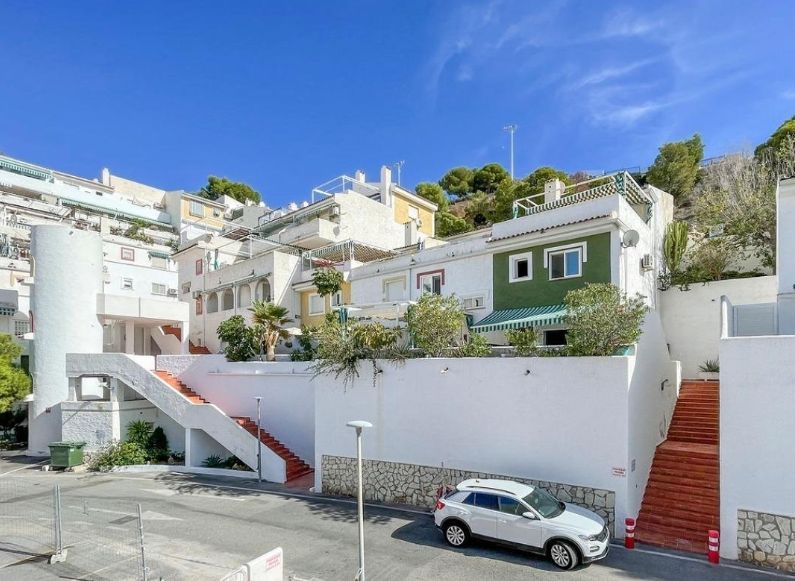 Acogedor dúplex en la tranquila zona de La Ermita en Benidorm
