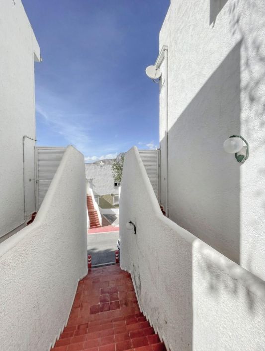 Acogedor dúplex en la tranquila zona de La Ermita en Benidorm