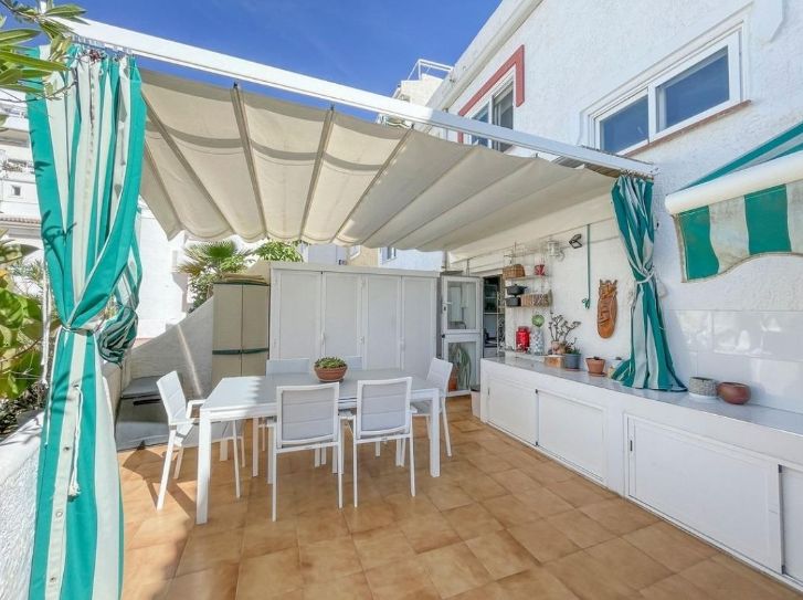 Acogedor dúplex en la tranquila zona de La Ermita en Benidorm