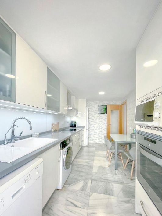 Acogedor dúplex en la tranquila zona de La Ermita en Benidorm