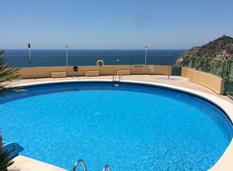 Acogedor dúplex en la tranquila zona de La Ermita en Benidorm
