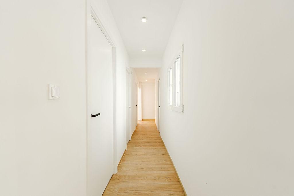 Amplio apartamento totalmente reformado en el corazón de Altea.