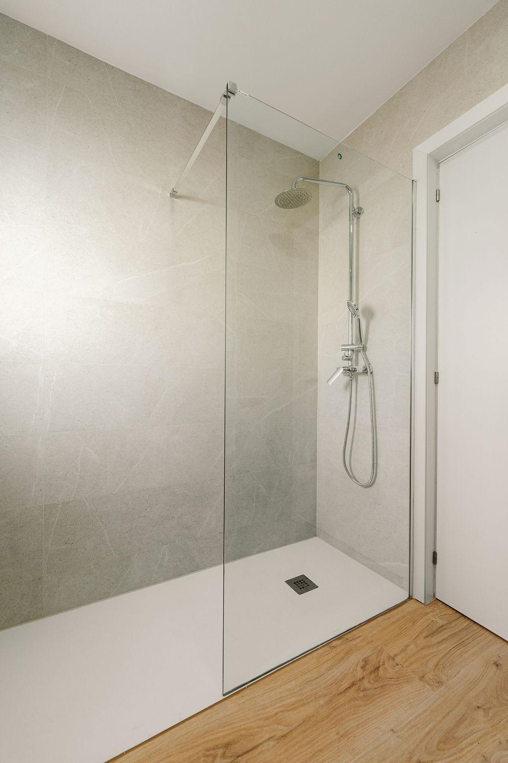 Amplio apartamento totalmente reformado en el corazón de Altea.
