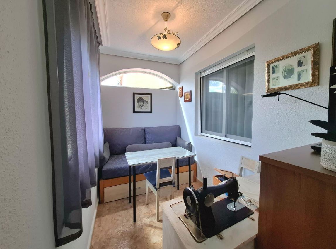 Villa para dos familias, situada en una de las zonas residenciales más cotizadas de La Nusia