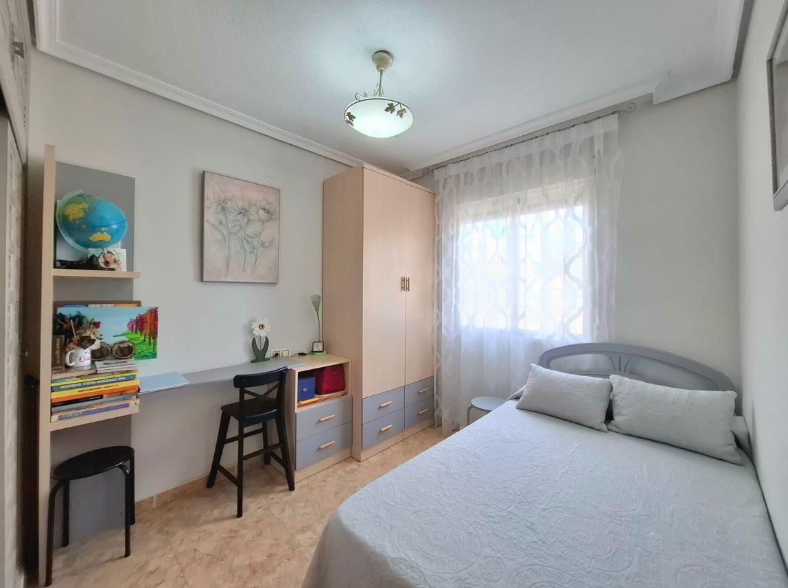 Villa para dos familias, situada en una de las zonas residenciales más cotizadas de La Nusia