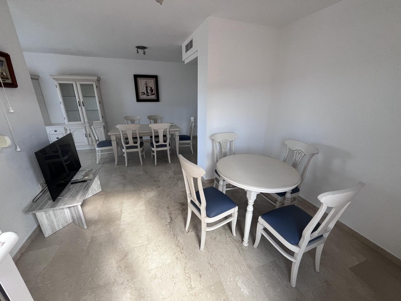 Piso dúplex exclusivo en venta en Benidorm con amplia terraza.