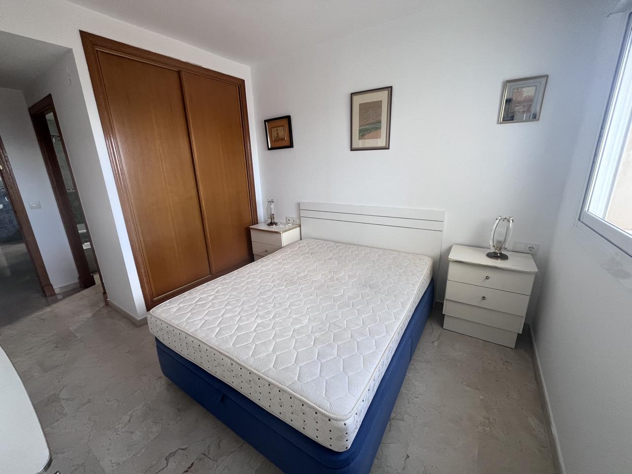 Piso dúplex exclusivo en venta en Benidorm con amplia terraza.
