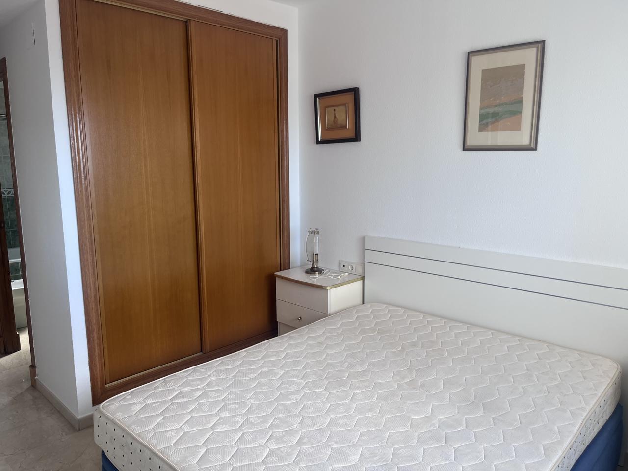 Piso dúplex exclusivo en venta en Benidorm con amplia terraza.