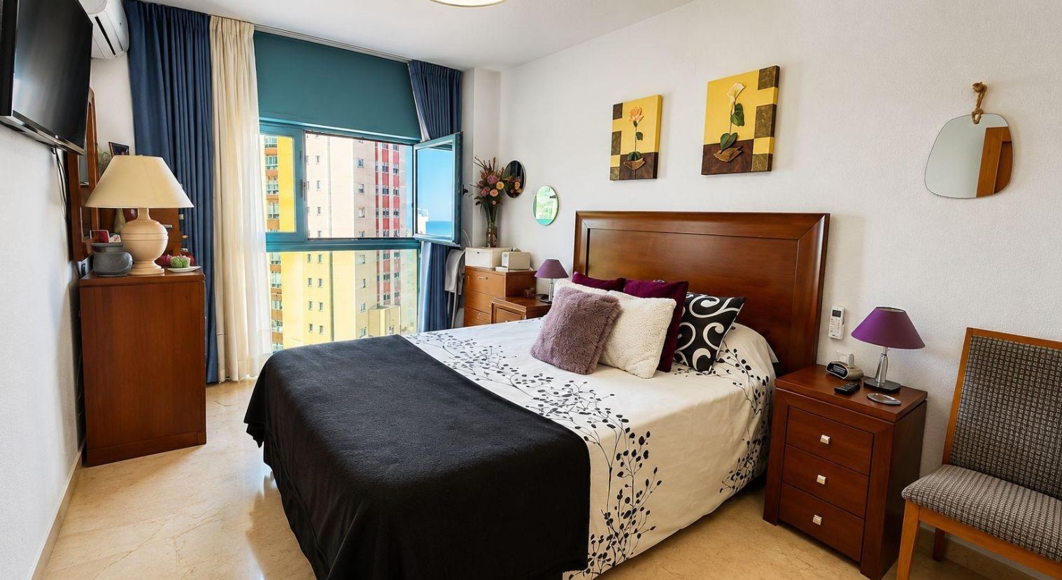 Apartamento en el piso 23 de un prestigioso complejo en la popular zona de La Cala en Villajoios