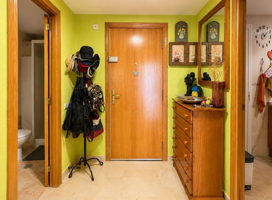 Apartamento en el piso 23 de un prestigioso complejo en la popular zona de La Cala en Villajoios