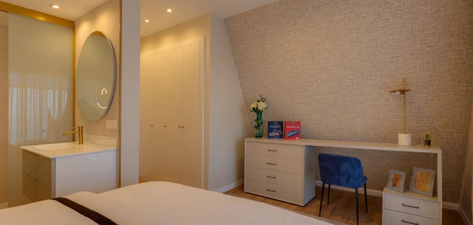 EXCLUSIVO APARTAMENTO EN LA TORRE INTEMPO