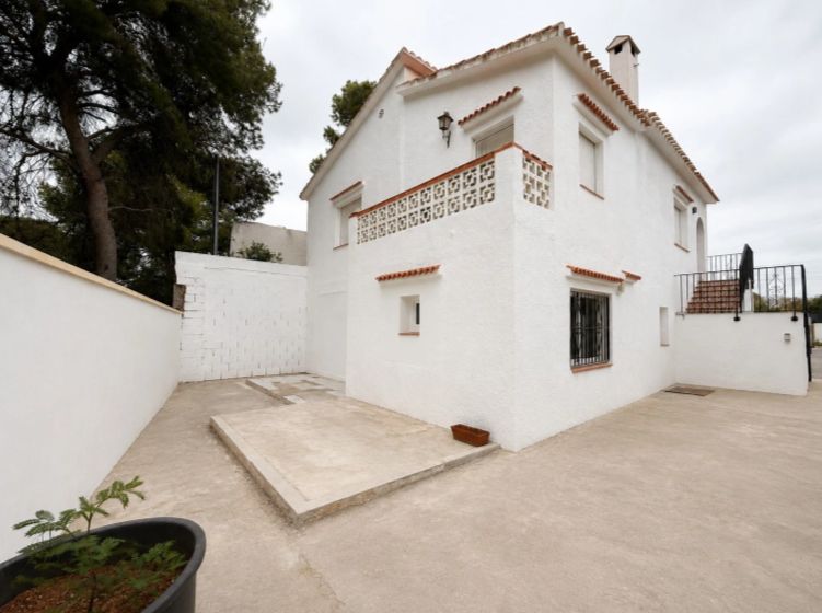 FRITIDSHUS I LA ROTAS, DENIA