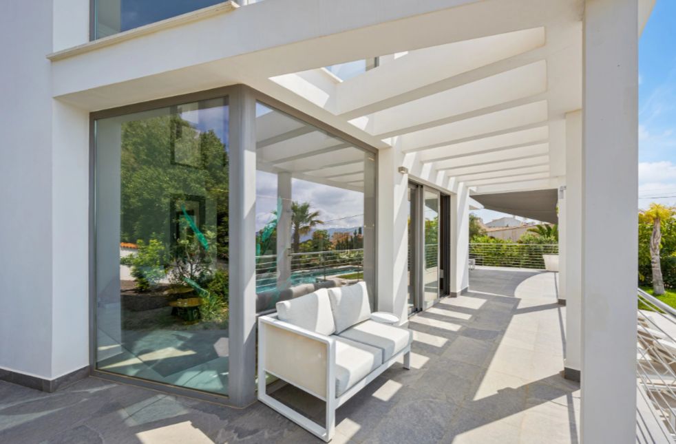 Moderne villa i utkanten av La Nusia