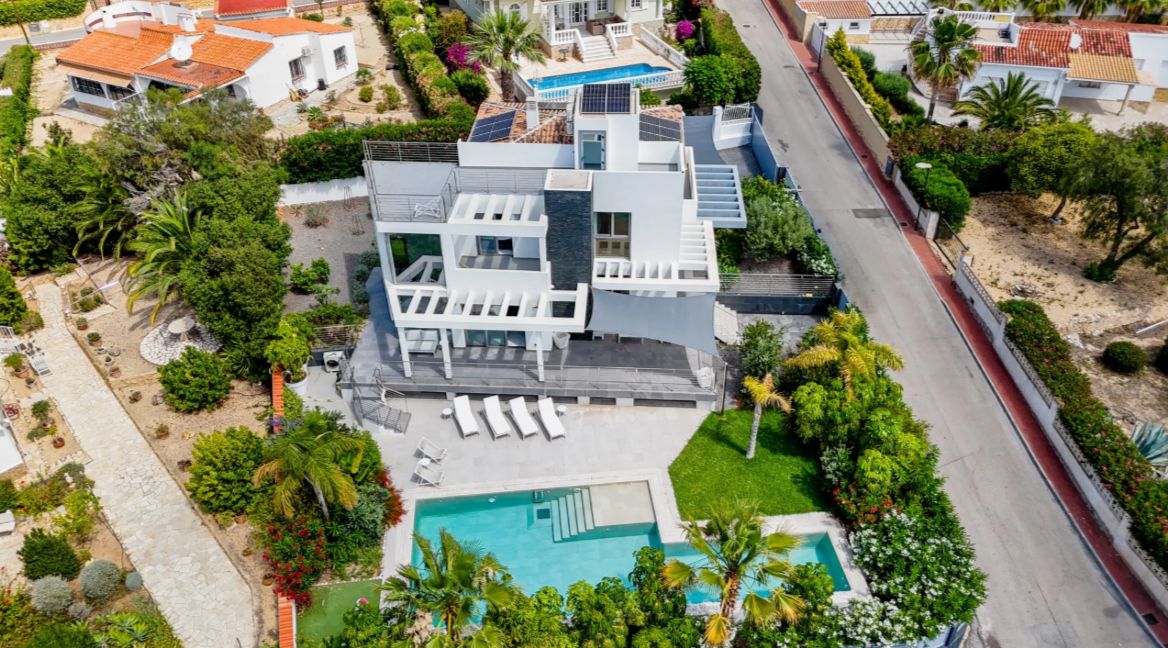 Moderne villa i utkanten av La Nusia