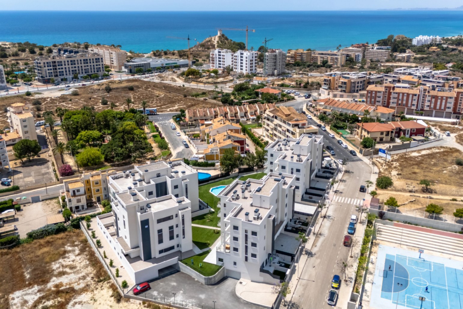 APPARTEMENTS TOURISTIQUES À 900 METRES DE LA PLAGE À VILLAJOYOSA