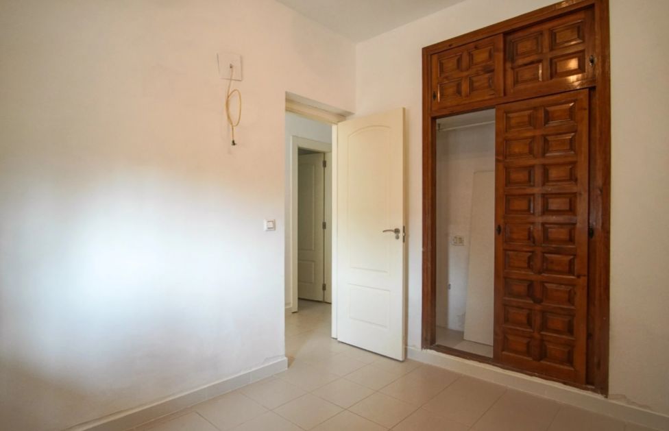 Begane grond appartement met terras in Las Rosas, Denia