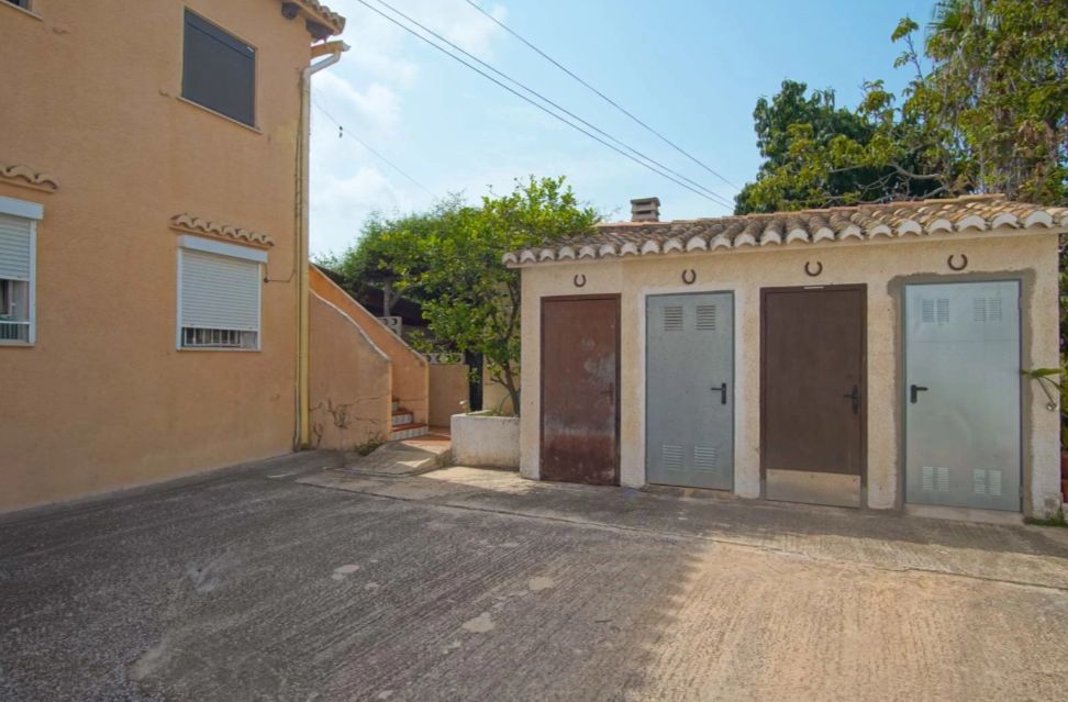 Begane grond appartement met terras in Las Rosas, Denia