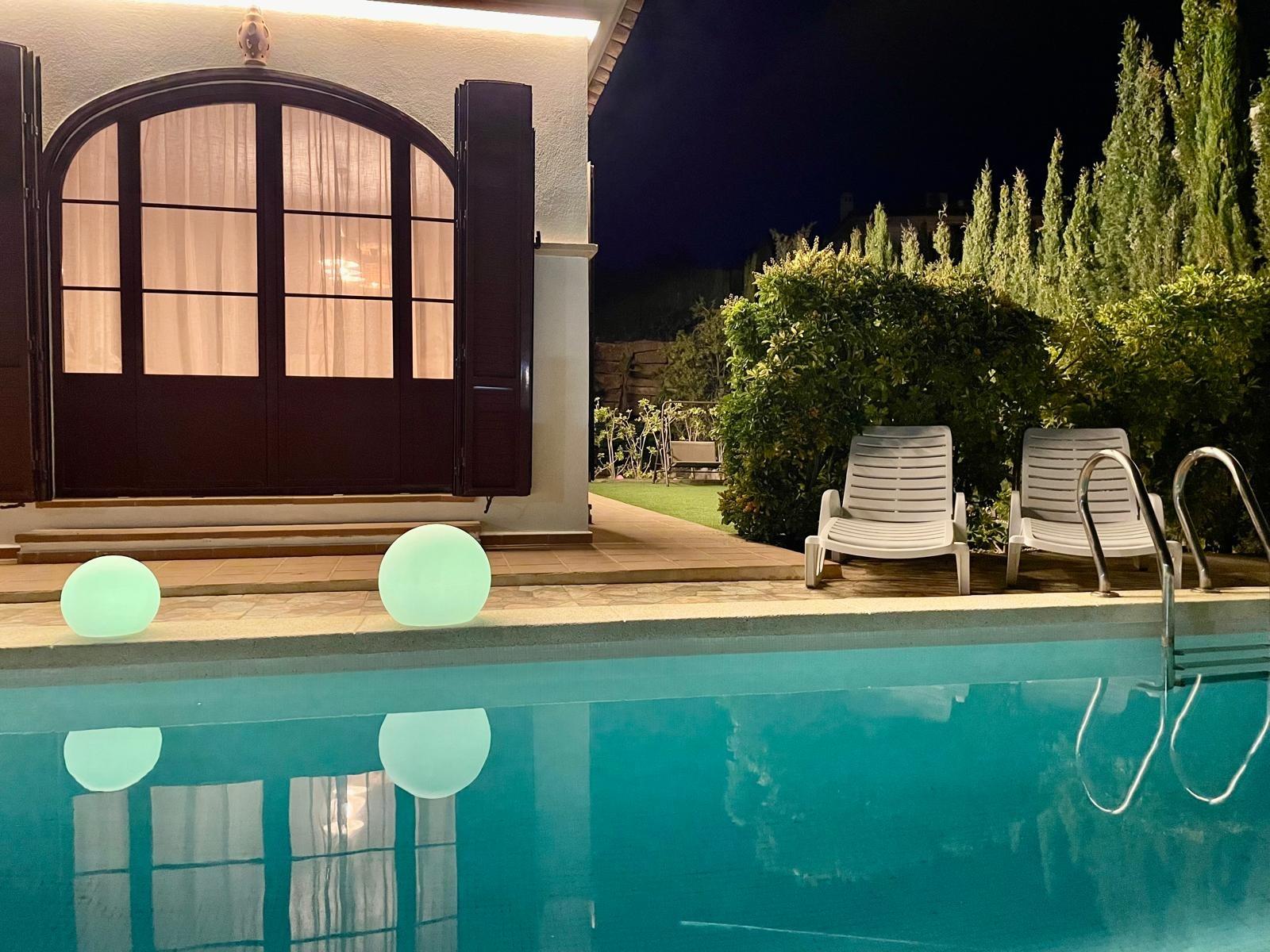 Villa con piscina privada en Sierra Cortina, Finestrate 
