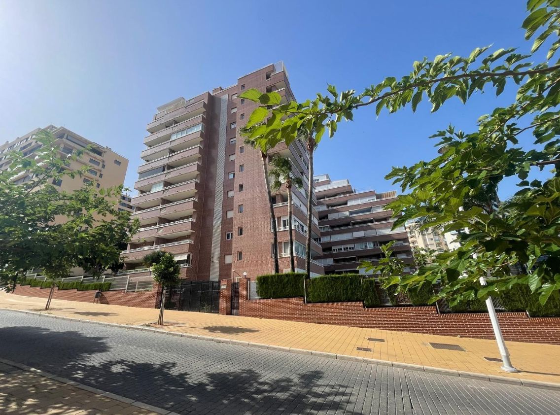 APARTAMENTOS - Villajoyosa (Cala Villajoyosa)