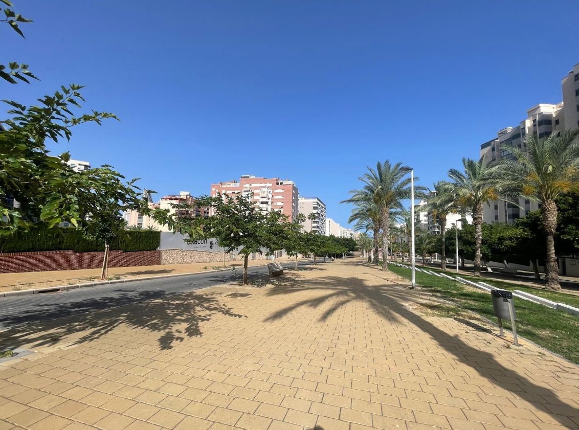 APARTAMENTOS - Villajoyosa (Cala Villajoyosa)