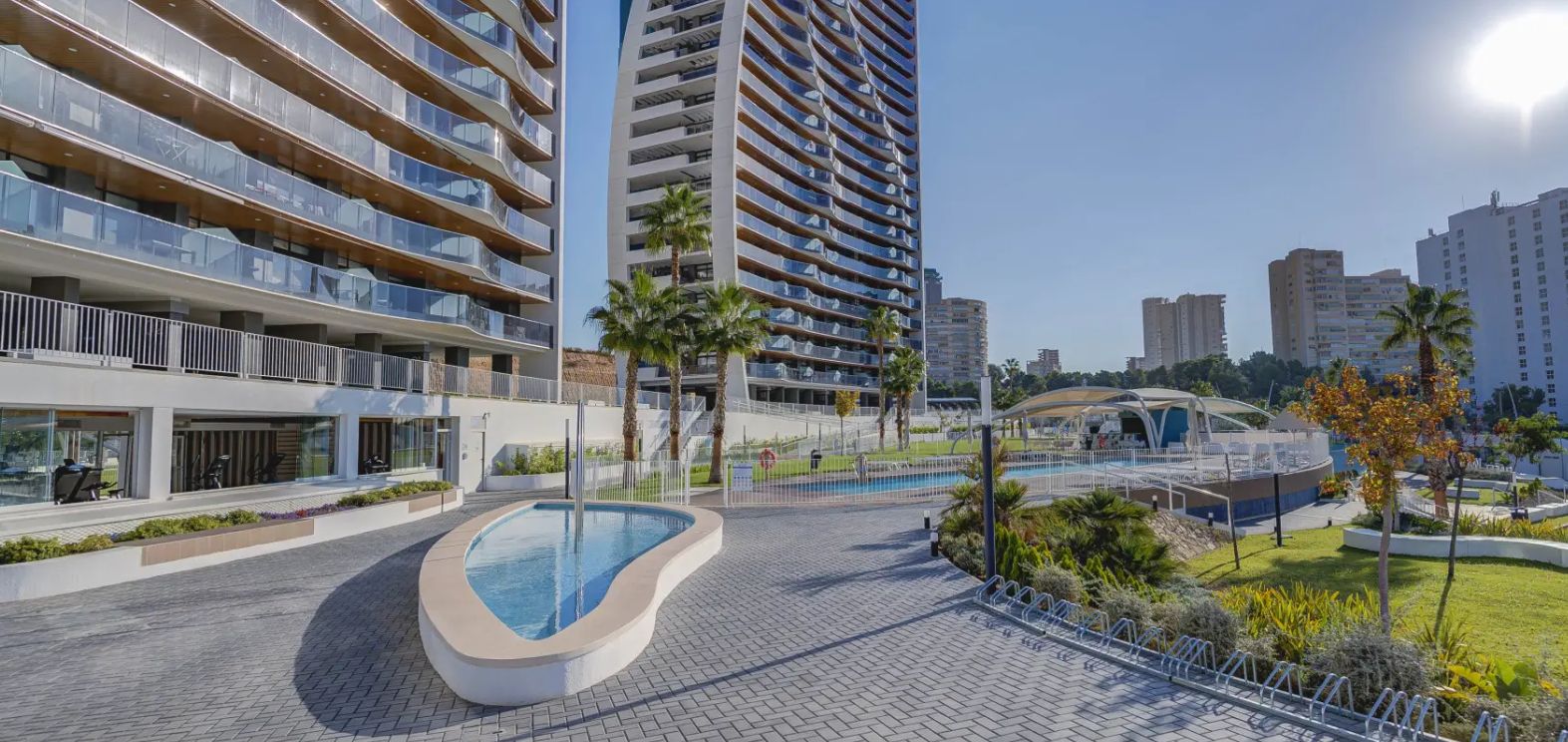 Exclusivo piso en un prestigioso complejo en la playa de Poniente, en Benidorm