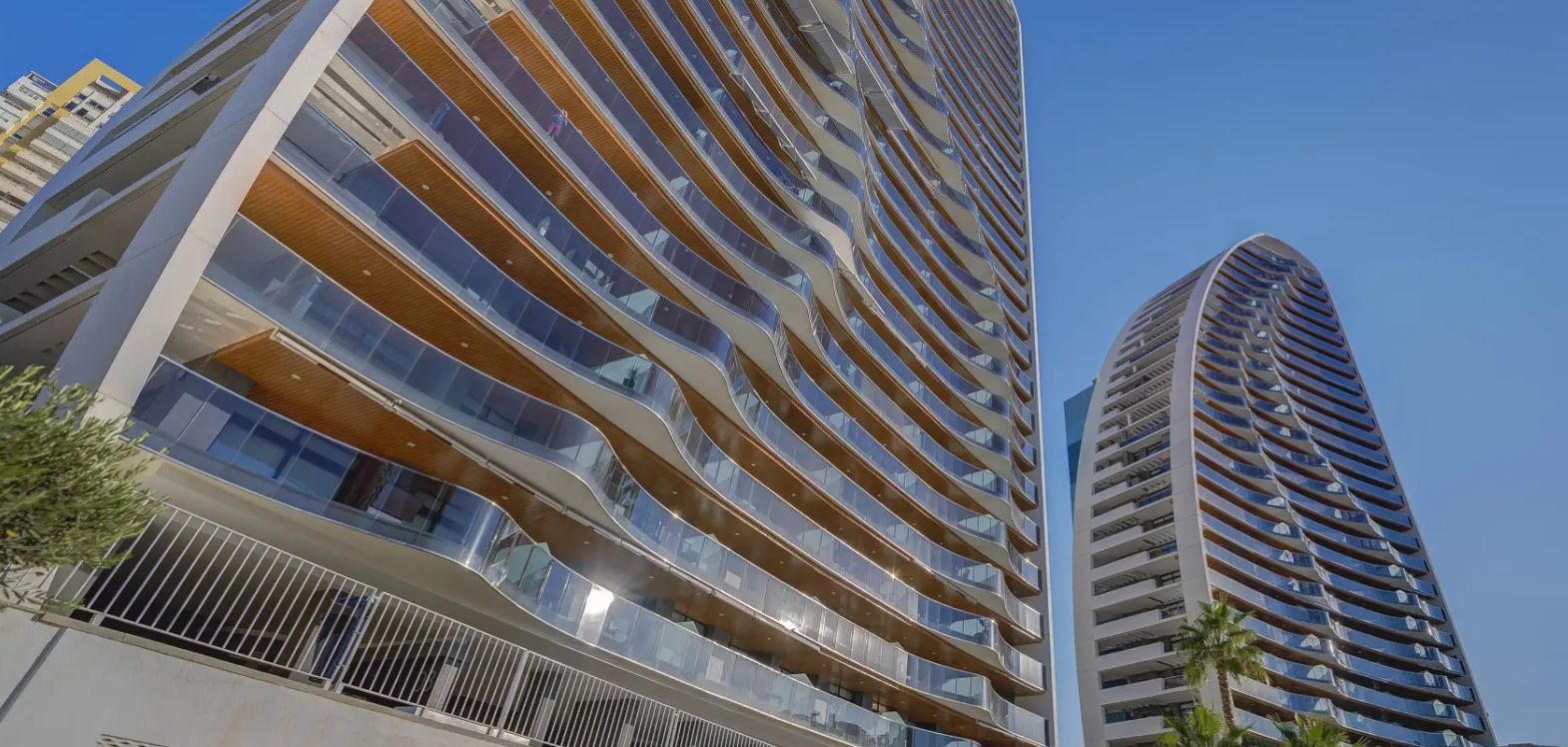 Exclusivo piso en un prestigioso complejo en la playa de Poniente, en Benidorm